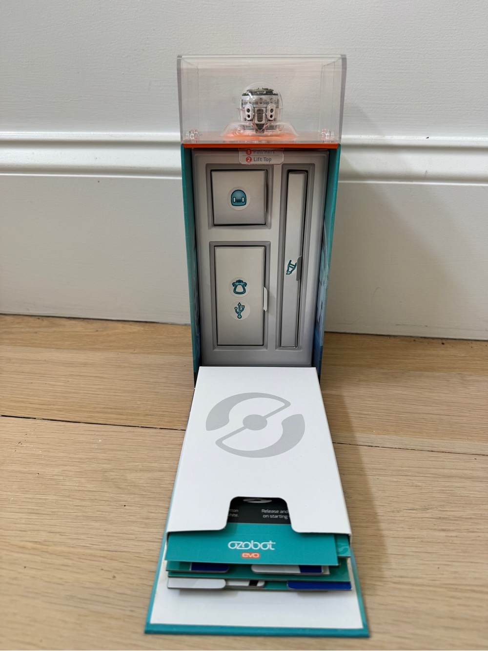 Ozobot Evo Coding Robot STEM Educational Toy Bluetooth Complete in Box - Picture 7 of 7